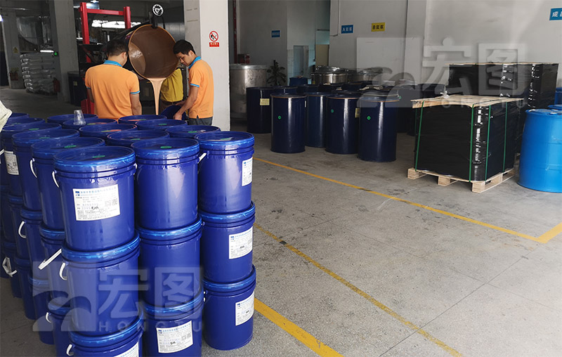 硅膠模具生產的產品顏色是怎么形成的？