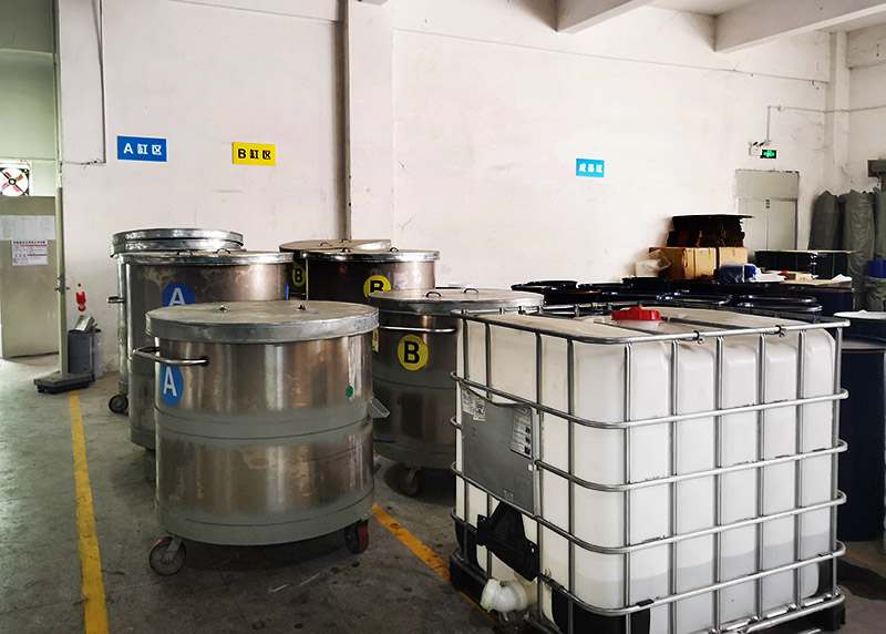 模具硅膠未到時間就出現脫模的原因 ？